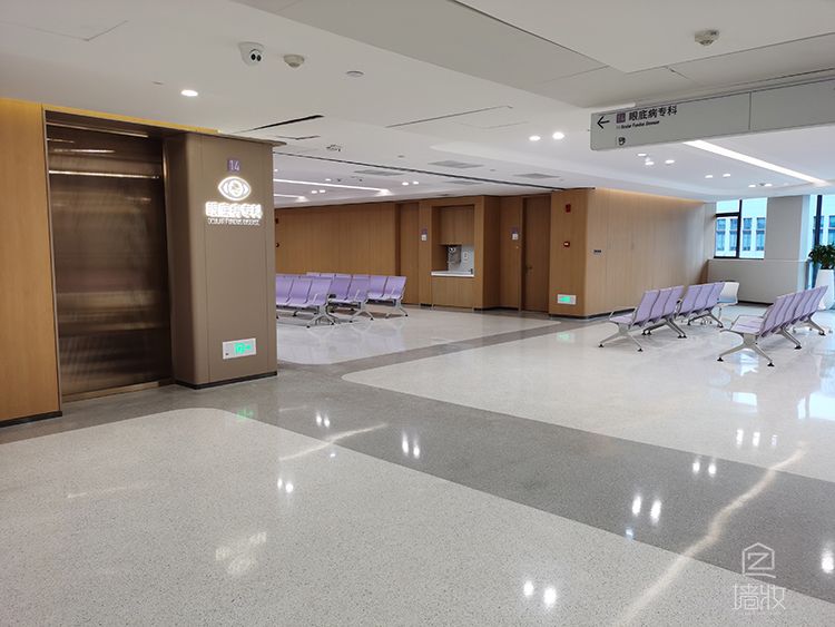 四川眼科醫(yī)院貼膜施工項目